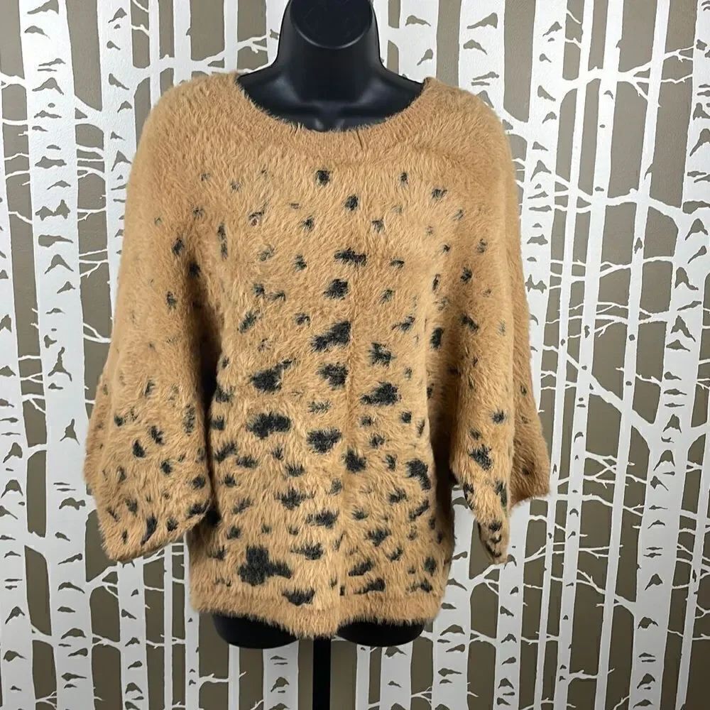 Unbranded Leopard Print Eyelash Knit Fuzzy Full Cropped Sleeve Sweater sz S